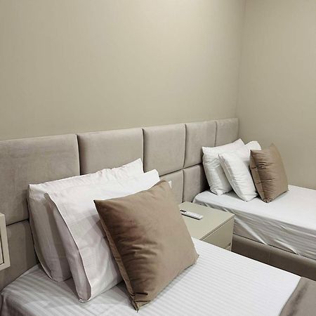 Sea View Apartment Luxury Vlore Exterior photo