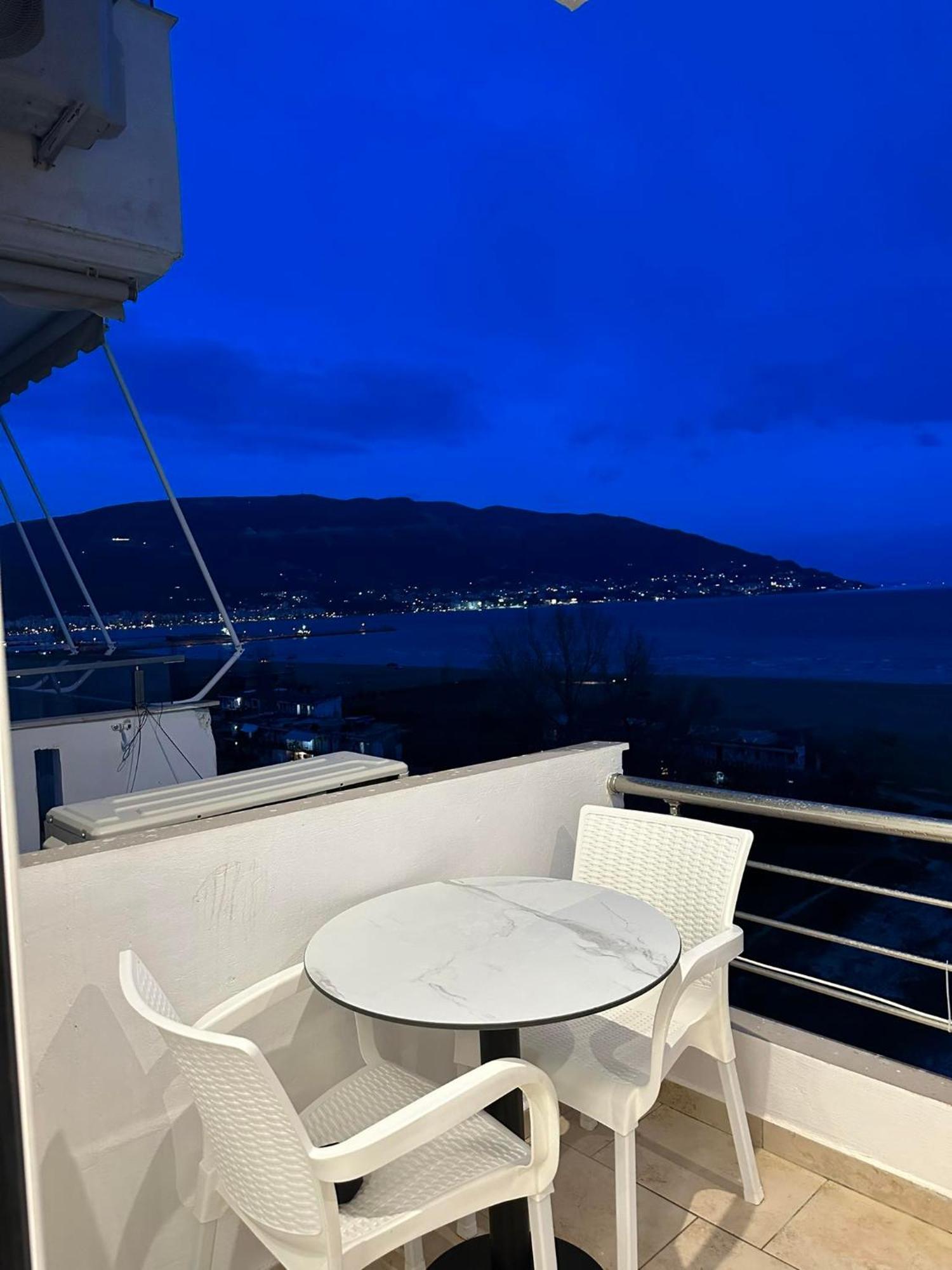 Sea View Apartment Luxury Vlore Exterior photo