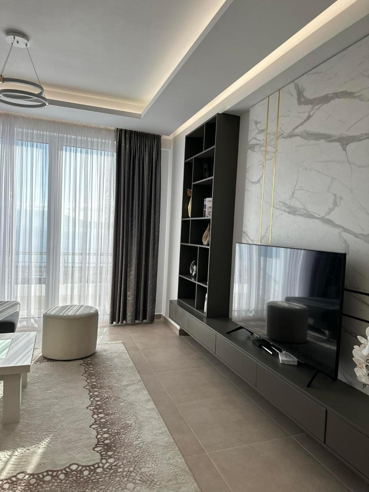 Sea View Apartment Luxury Vlore Exterior photo