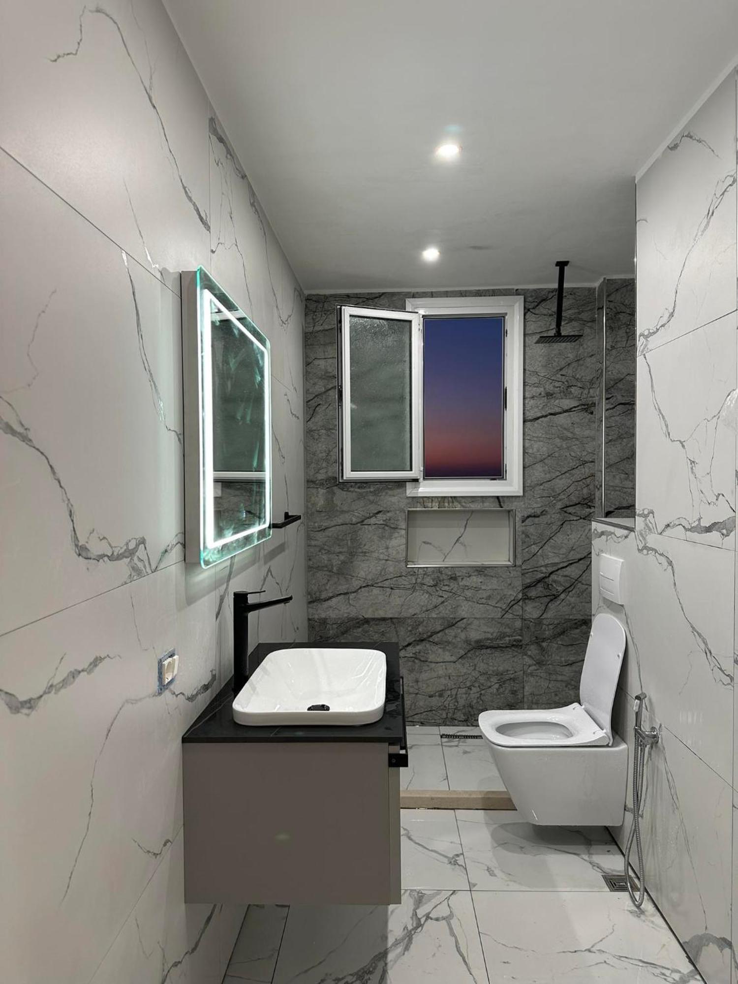 Sea View Apartment Luxury Vlore Exterior photo